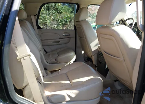 2009 Cadillac Escalade Standard из США, поврежденный, VIN 1GYFK23279R131457